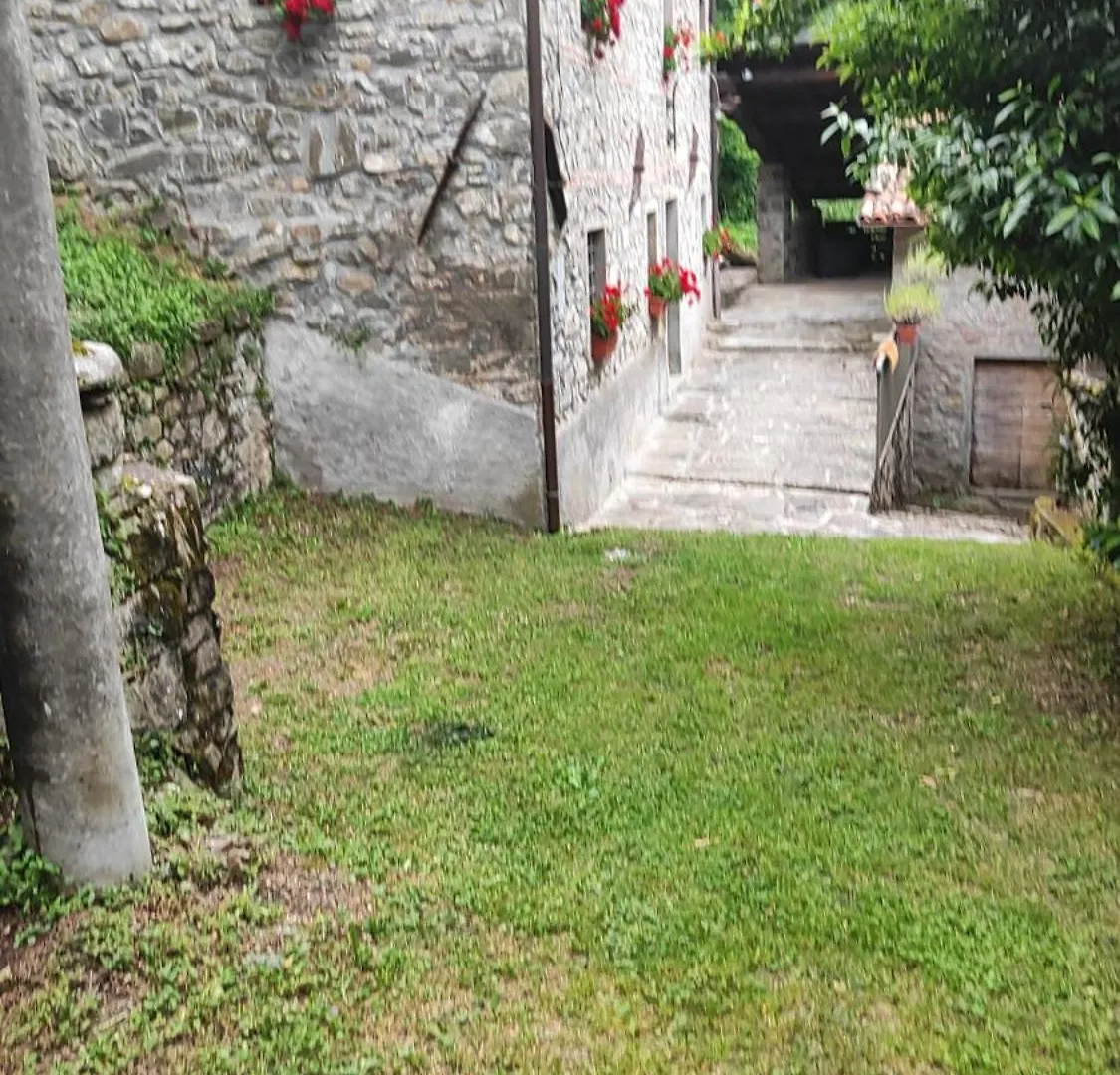 Aparthotel Mulini Di Verrucole Naggio  Italy